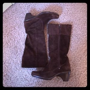 Dansko  Risa Sz 39 Brown Suede Boots